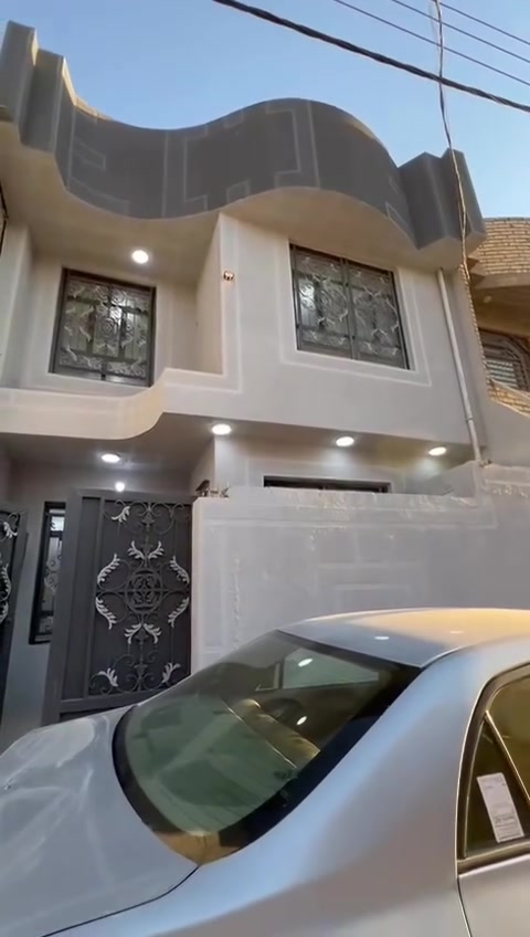 بيت جديد للبيع قريب للامام يصلح سكن او حسينيه بين حي الزهور وشارع الشبانات
المساحة ١٠٠م مربع طابقين يحتوي على ٣ غرف نوم وصالة واستقبال ومطبخ ومجموعة صحية في كل طابق مع تواليت خارجي
للاتصال ***********
واتساب
