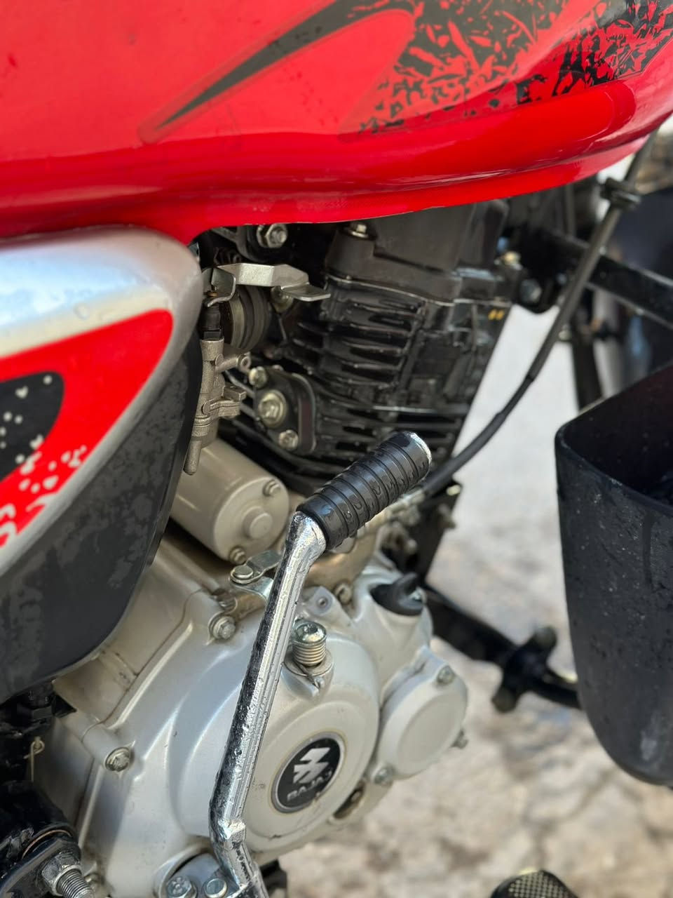 سلام عليكم
بوكسر 2023 الدراجة نضيفة مكفولة من كلشي (بدل بس كلج )
سعرها 2500 وبيه مجال حك الجية ***********

+964 774 180 7517 
مكان بغداد
