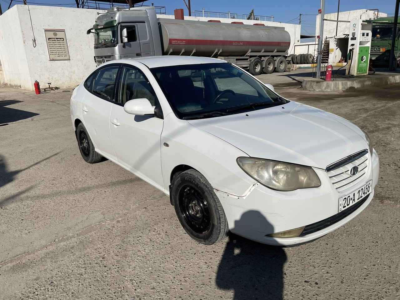 السلام عليكم أفانتي 2007مصبوغه عام مكينه كير مكفولا تدفئه تبريد حداديه جديده تخم تاير رقم جديد هزه جديده بيهه طخه بالجاملغ صفحه السايق السياره حلوه مابيهه نقص استفسار ***********السعر 78وبيها مجال بسيط
