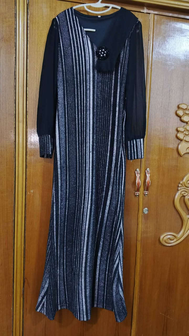 ثوب عادي بسعر 10الف متوفر توصيل


**إذا كنت صاحب هذا الإعلان وتريد حذفه لأي سبب، رجاءا أرسل رسالة إلى الدعم الفني**