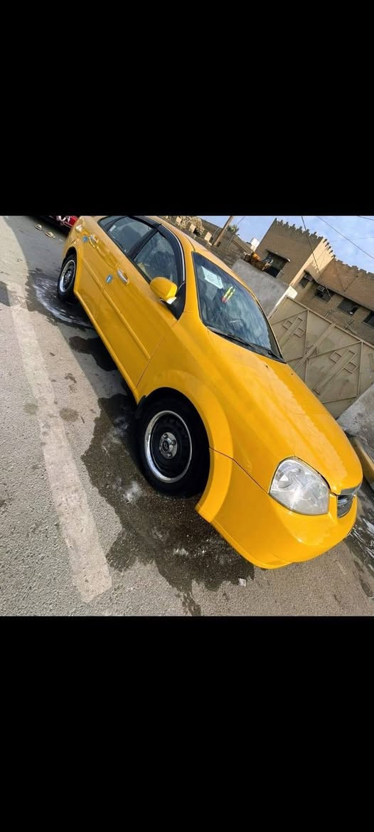 السلام عليكم للبيع اوبترا اصفر تكسي مصفرة هيئة وغرامات رقم بغداد الانكليزي باسمي تحويل ثاني يوم 
موديل 12 خليجي امبدل جاملغ  وبنيد اصليات بدون داخل
  محرك 1600 كير مكفولات    تبريد جاهز  تخم تاير جديد صدره جديد صبغه جديده مغلفة الأرضية جلد شاشة لمس كامرة خلفية جام كهرباء  سياره جاهزه 
 
المكان بغداد الاعظمية 
السعر ٦٦ ورقة
الاتصال ***********
