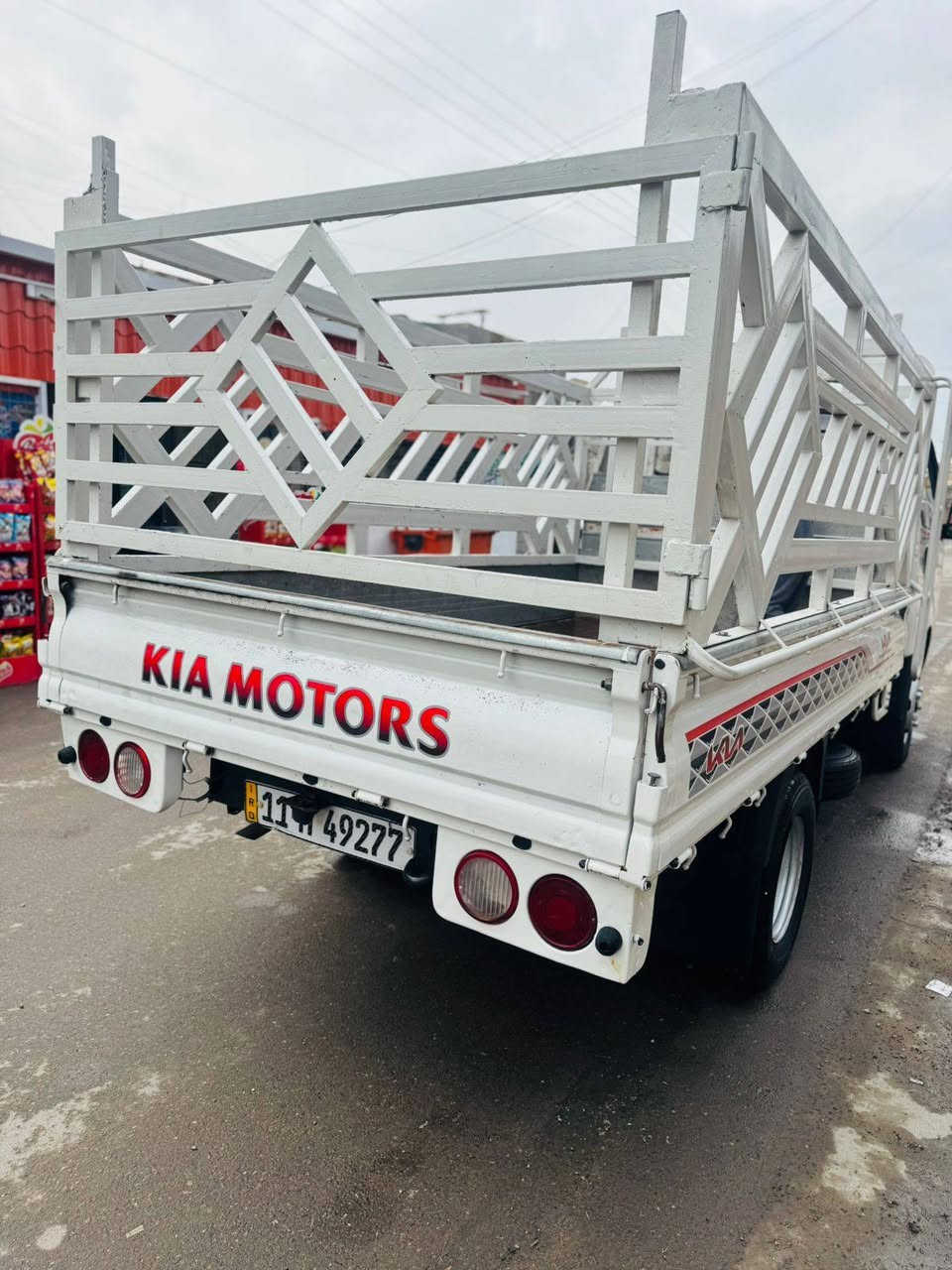 سلام عليكم كيا البيع موديل 2018سياره كفاله عامه تخم تاير ويل محور 14لمكينه بيه بدايه تبخير رقم نكيلزي بسمي تحويل ثاني يوم مكان بغداد السعر 135وبيه مجال حل لجيه ***********
