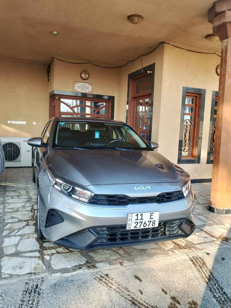 السلام عليكم
سيراتو خليجي 2023كفالة عامة 
ماشية 32 الف محرك 160‪0
تغليف أرضية وكشنات وصندوق جلد درجة اولى 
شاشة كبيرة + كامرة + حساس خلفي 
سيارة جديدة بمعنى الكلمه وجاهزة من كلشي
رقم بغداد انكليزي جديد وهزة جديدة 2026 بأسمي تحويل مباشر 
المكان التاجيات قرب مرور التاجيات 
السعر  $ 160‪ 
077‪005‪638‪22
***********‪
