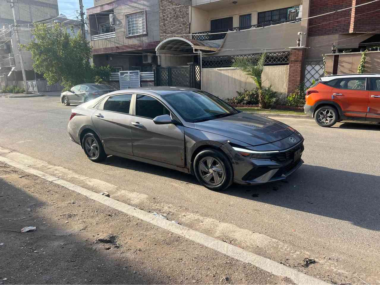 النترا وارد امريكي 2024نص فول بدون ايرباك ماشيا 9الاف محرك 2000دوش دخال جديد بدون تصليح تشتغل وتمشي بدون رقم منفيس بسمي رادار اي ستفسار تصال بالرقم ***********السعر 122 بغداد, العراق
