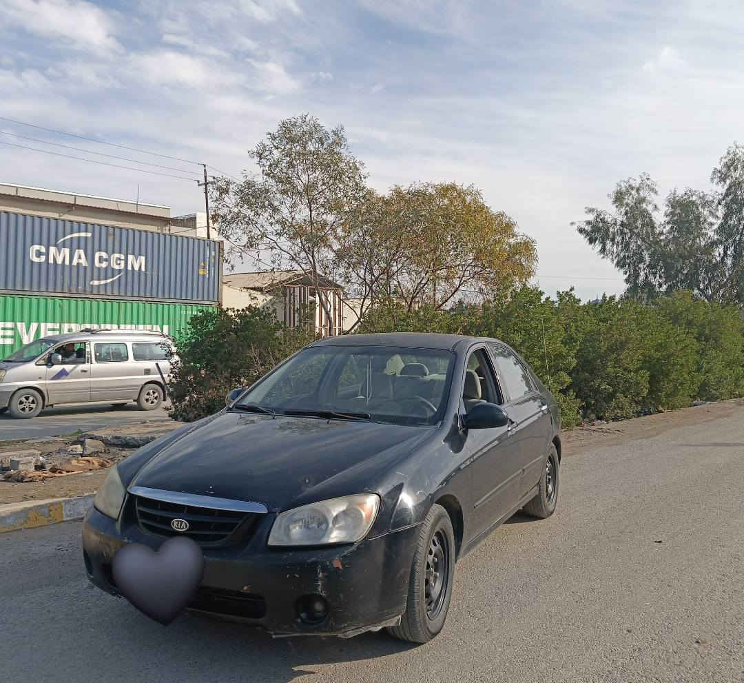 السلام عليكم للبيع او مراوس حسب القناعه
كيا اسبكترا 2006 محرك وكير شرط تبريد ثلج تدفئه نار رقم نينوى صدامي كابون بيه شرط الوكاله والتحويل 
ضخم تيرات جدد باتري جدبد ضخم هم جديد ضرر واكع عليه قمريه مال تحرير شرط لا كص ولا كالبه داخله جديد لوك بس خارجه يعوزو اشويه مصرف شرط اترايك وين ما تريد السعر خبر على الرقم وتدلل
***********
