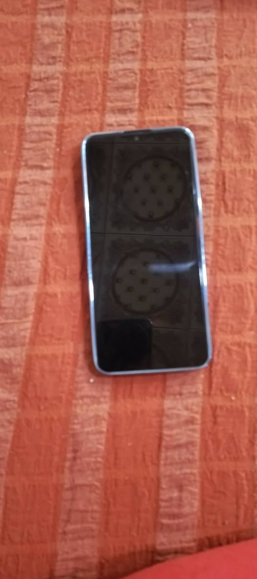 ريمي 50 
ذكرة 128
استخدم اقل شهر


**إذا كنت صاحب هذا الإعلان وتريد حذفه لأي سبب، رجاءا أرسل رسالة إلى الدعم الفني**