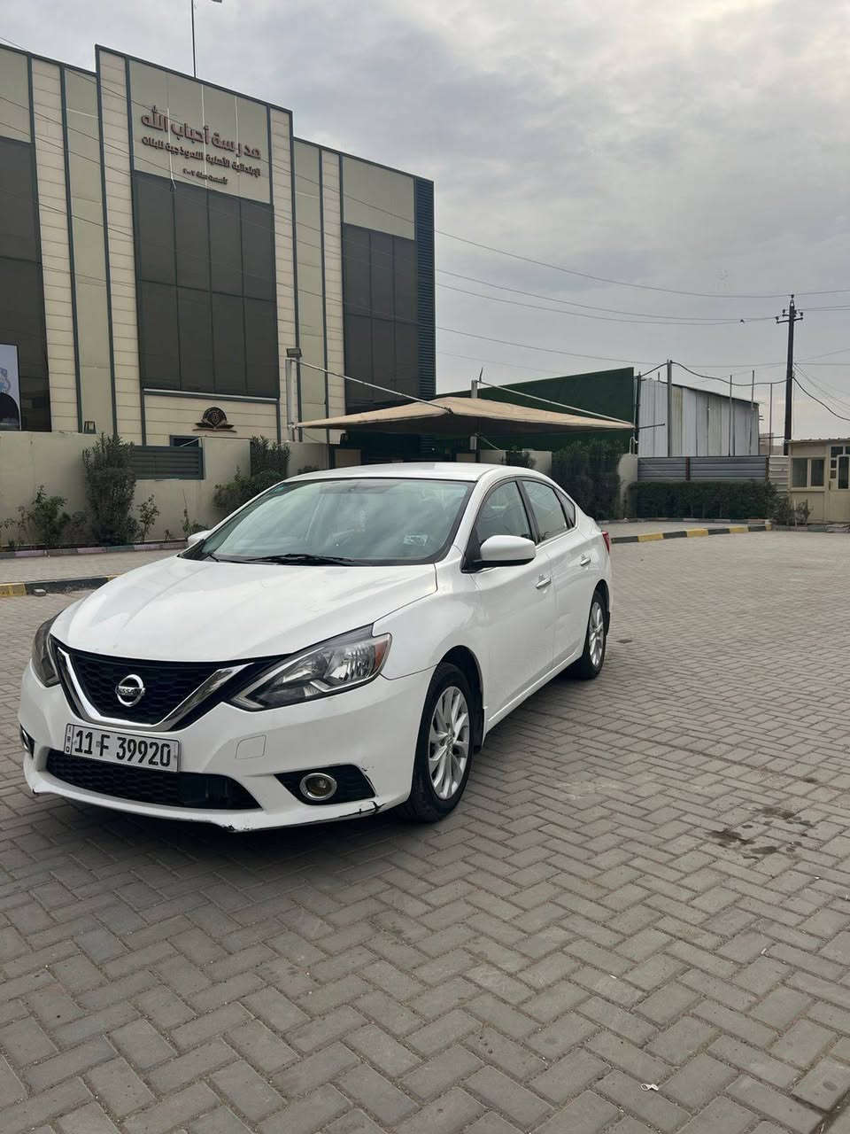 مكلف بالنشر
للاستفسار ***********
نيسان سنترا وارد امريكي مبدل جاملغ امامي وبارد بالبنيد 
محرك 1800 دوش 
ماشية 88 ميل 
السيارة كير محرك تبريد خير من الله 
حدادية جديده 
تخم تايرات جديد 
السياره جاهزه على اخر حبه 
السعر 105 
المكان كاظمية عبد المحسن 
للتواصل ***********
مكلف بالنشر اخوان
