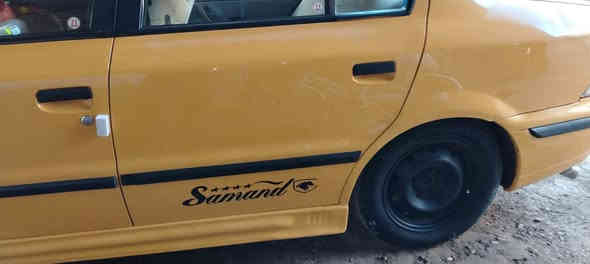 اسلام عليكم سمند 2010 السيارة كلش حلوه مابيه لا ضربة ولا صبغ رقم نكليزي بسمي لسعر 30 رقم ***********
