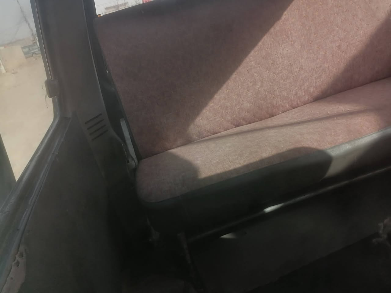 سلام عليكم من رخصت مدير لكروب بسته لبيع مديل ٩٤ وكاله عامه سوي سياره بلاديه وجاهزه من كلشي كبل لشارع سعره ٣٥ *********** مكاني لكوت سياره وال واحد يعيش بيه
