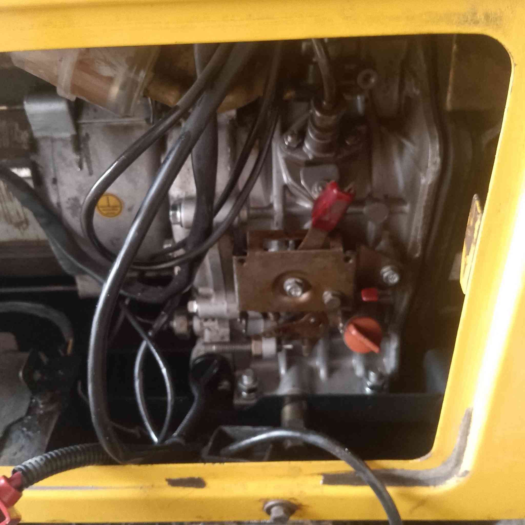 للبيع مولدة كامه مستخدمه قليل شرط ما مفتوحه برخي بيهه 25نبير كاز مكان بابل سعر 400بيهه مجال مستعجل ريد جيب مولد كيه/***********/رقم
