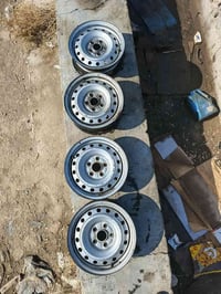 جنوط حديد أصلي • تويوتا 2011 • عامريه الفلوجه