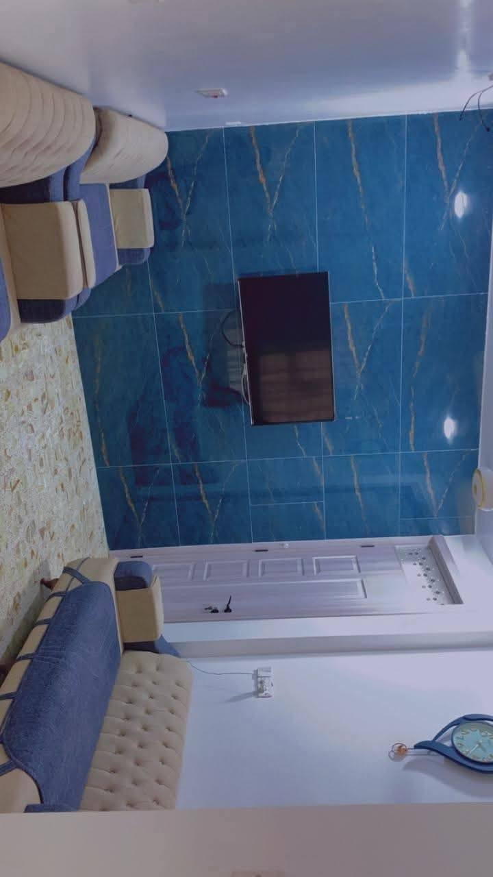 مكلف بالنشر
بيت للبيع زراعي مساحه ٩٠متر واجهه٥م نزال ١٨م بغداد المشتل شارع التموينيه الشارع الي بصف التموينيه مباشر طابق ونص
الطابق الاول طرمه  واستقبال ومطبخ وترك وصحيات عدد ٢  وغرفه نوم
 الطابق الثاني صاله وصحيات وغرفه نوم وسطح بناء حديث ٢٠٢٥ للاستفسار  الاتصال على الرقم ‏‪***********‬‏
