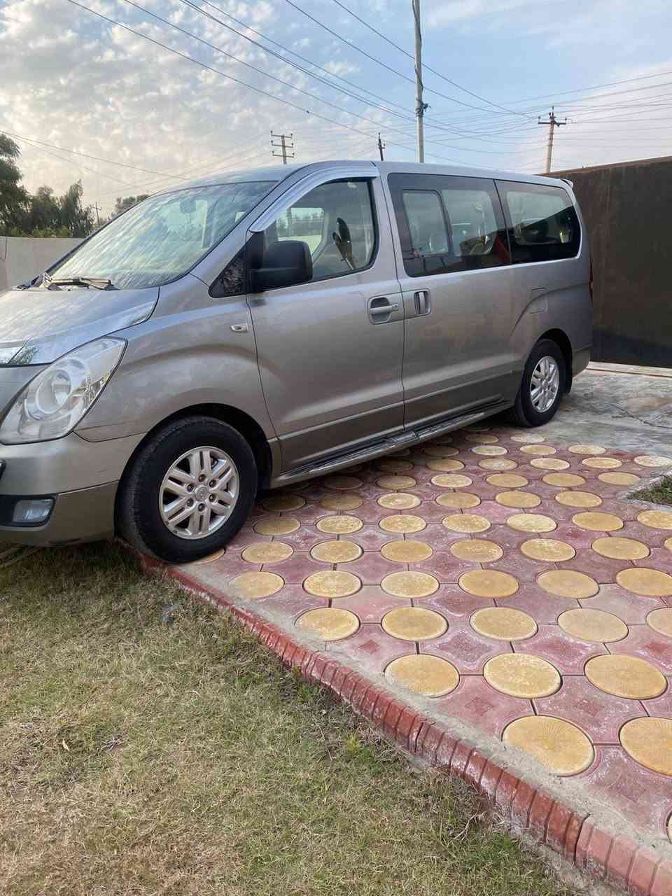 استاركس موديل ٢٠١٨ مسكر تكمه وسنويه اصل ادبلو مكينه بلجيس ميكانيك بلجيس كفاله عامه العراق وكوريا  السياره ممتعوبه وجديده وبلعافيه علياخذهه السياره معروضه ب٢٦٥ وبيهه مجال للطيبين مكان السياره ديالى المقداديه اتصال بلرقم *********** نرفع المنشور بالصلاة على محمد وآل محمد
