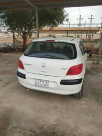 بيجو ٣٠٧ • ٢٠٠٥ • رقم بغداد