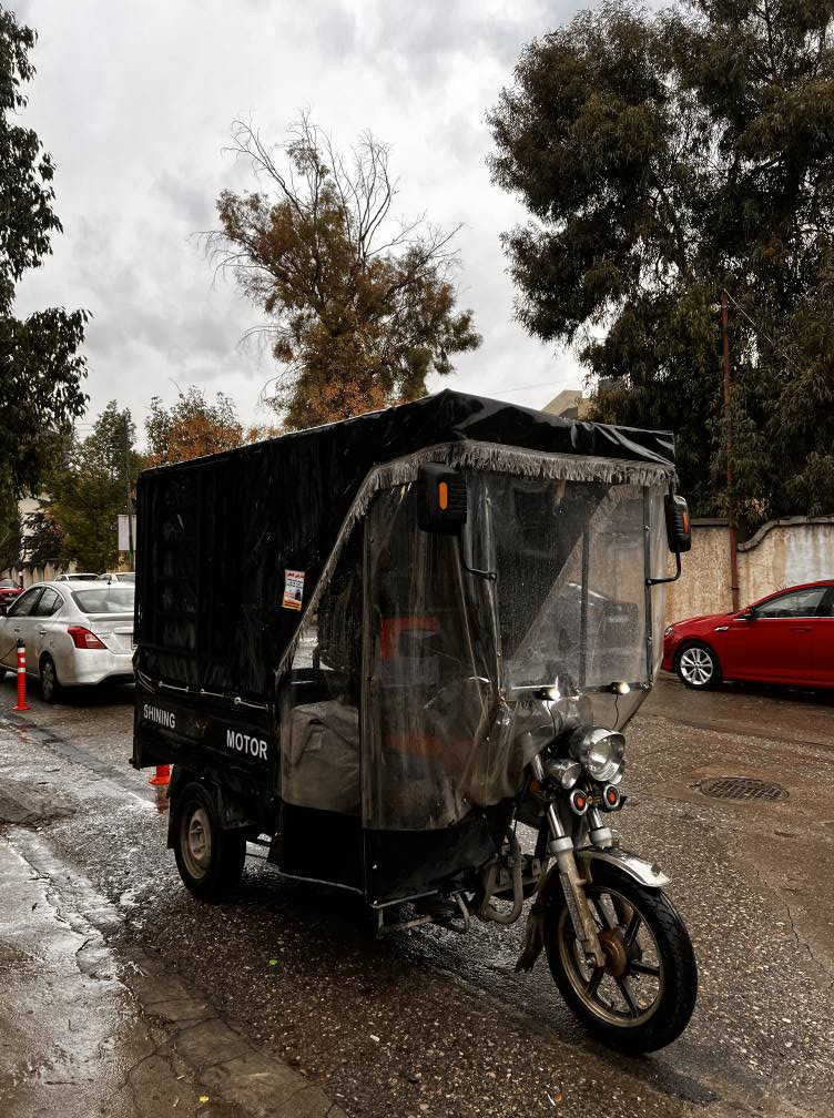 سڵاو بەرێزان ماتۆری سێ تای مۆدێل 2026 بۆ فۆرشتن 

* ماتۆرەکە سفر سفرە هەموو شتەکانی بیلادیە.

 * کەپر و چەمچەی بەرزی بۆ کراوە لایلۆنی پێشیشی بۆ کراوە .

* جائیز جائیزە مەکینە و گێر و کارەبای و هەموو گیانی بە شەرت .

* بەستراوی وڵاتی سینە عادیەکانی بازار نیە .

*مەکینەی ئەسڵی 

ماڵی ئەم وەرزەیە بۆ کاسبی گرێبەست و عقدی لەگەڵە

نرخی 16وەرەقە

شوێن / سلێمانی 

موشتەریت یان نانە بنێرە یان تەلەفوون بکە 
زۆر سپاس 

***********
*********** السليمانية, العراق
