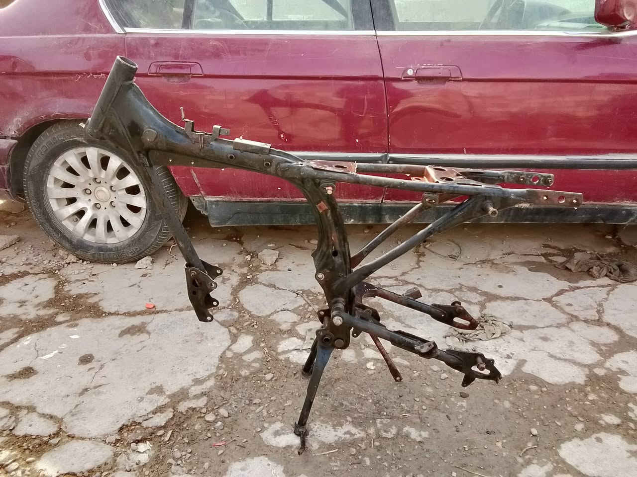 شاصي للبيع ديالى بعقوبه  ***********
