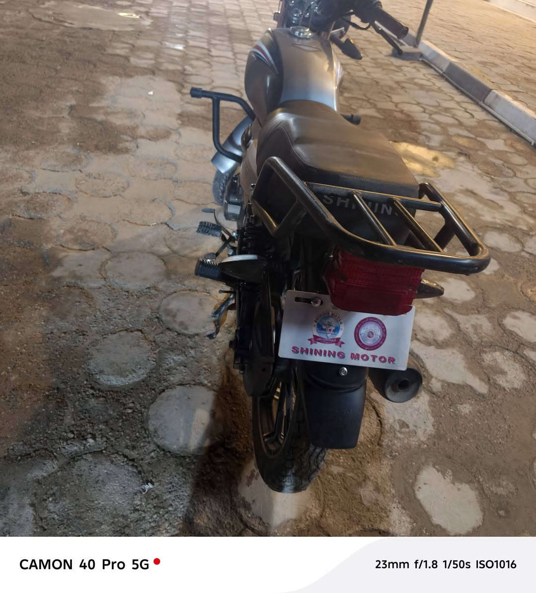 سلام عليكم شاينك مديل 2025 مكفولة كفالة عامة أوراق أصولي مكاني ديوانية مركز سعر اب مليون أو 300 أو بيهة مجال 
الرقم ***********
