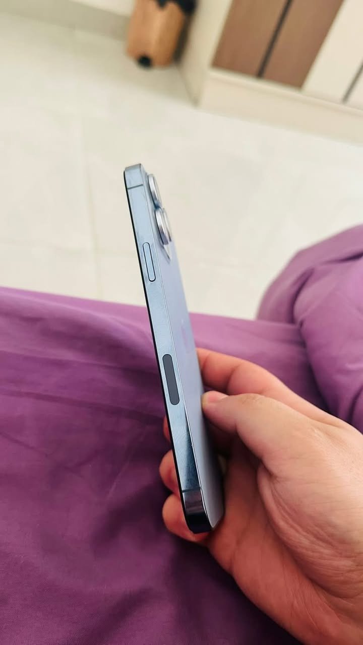 ايفون ١٣ برو ماكس للبيع الجهاز وتر ممفتوح نهائيا بطاريته ٨٣ ذاكره ٢٥٦ الجهاز نظيف كلش السعر ٧٠٠ مكاني بغداد الجادريه وقمي ***********
