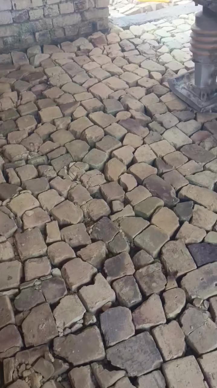 سلام عليكم قفاز حدل اوتربيع البيوت نتصال على الرقم بية واتساب ***********
