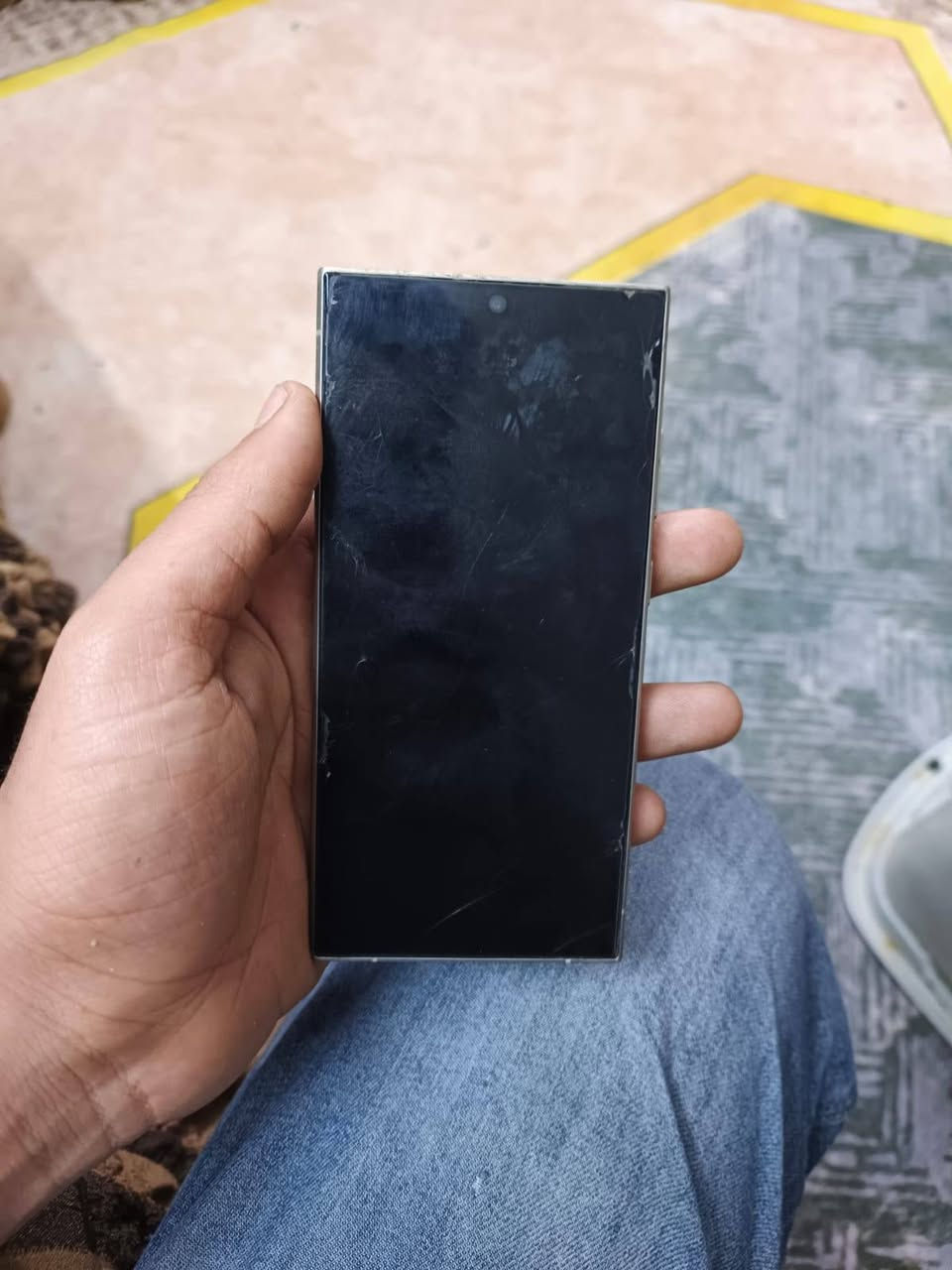 السلام عليكم
للمراوس فقط  ب ايفوان 16 برو ماكس او 17 برو ماكس وانطي فرق
S24 الترا
ذاكره 256 
جهاز  مامفتوح  بي اي 
ملحقات فقط كارتونه 
مكاني بغداد جميله


**إذا كنت صاحب هذا الإعلان وتريد حذفه لأي سبب، رجاءا أرسل رسالة إلى الدعم الفني**