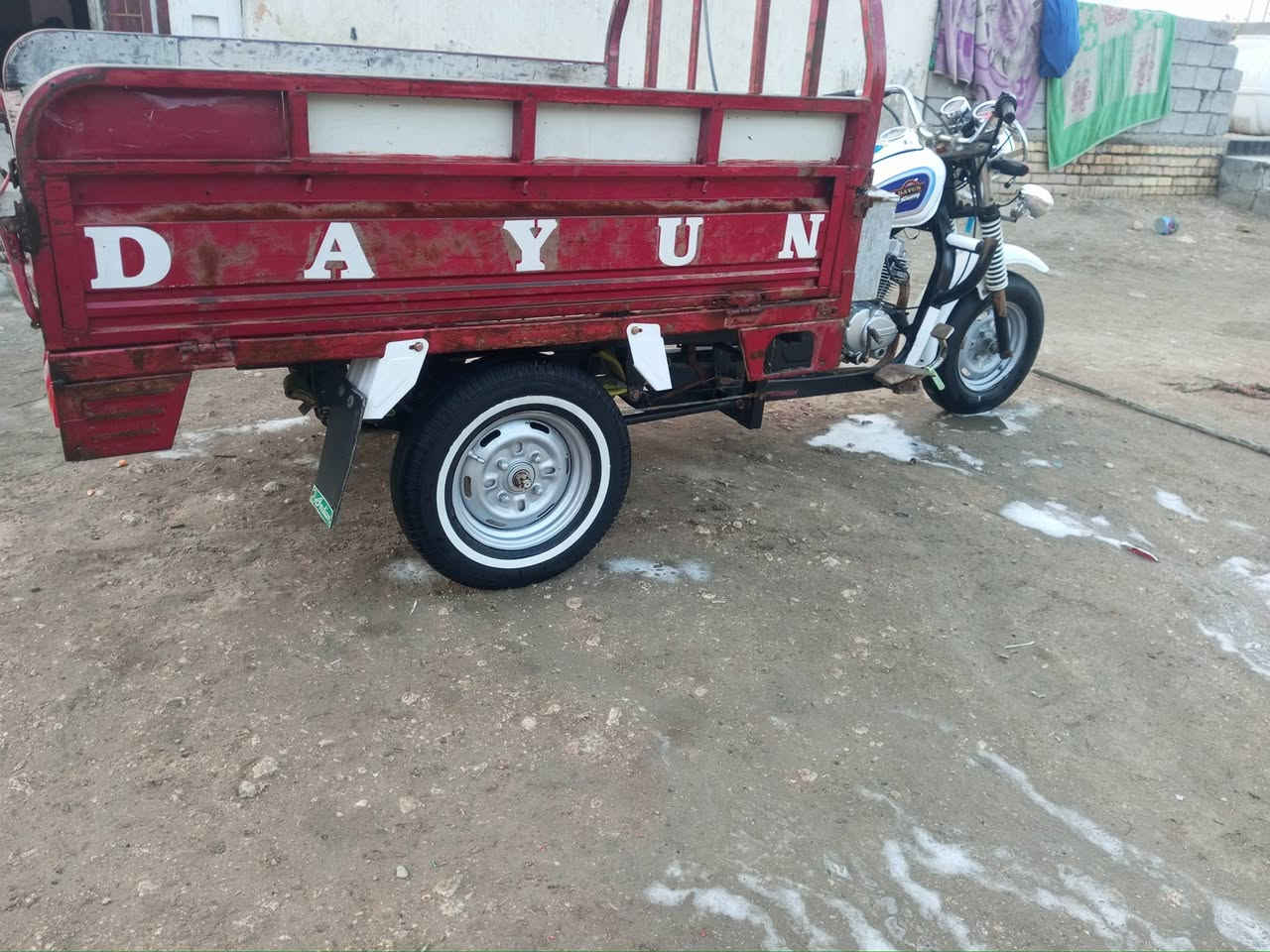 السلام عليكم ستوته للبيع موديل 13 اوراق شاص مصبو حراري مكينه جديده كهربائيات شغاله شاصي مقفول اللون ابيض بدي بلاد ما مقصوص ناصريه مركز سعر 1,550 🌹😘***********
