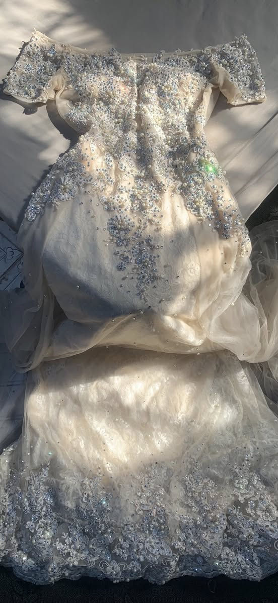 فستان 👗 عقد ملبوس ساعتين يموت للبيع


**إذا كنت صاحب هذا الإعلان وتريد حذفه لأي سبب، رجاءا أرسل رسالة إلى الدعم الفني**