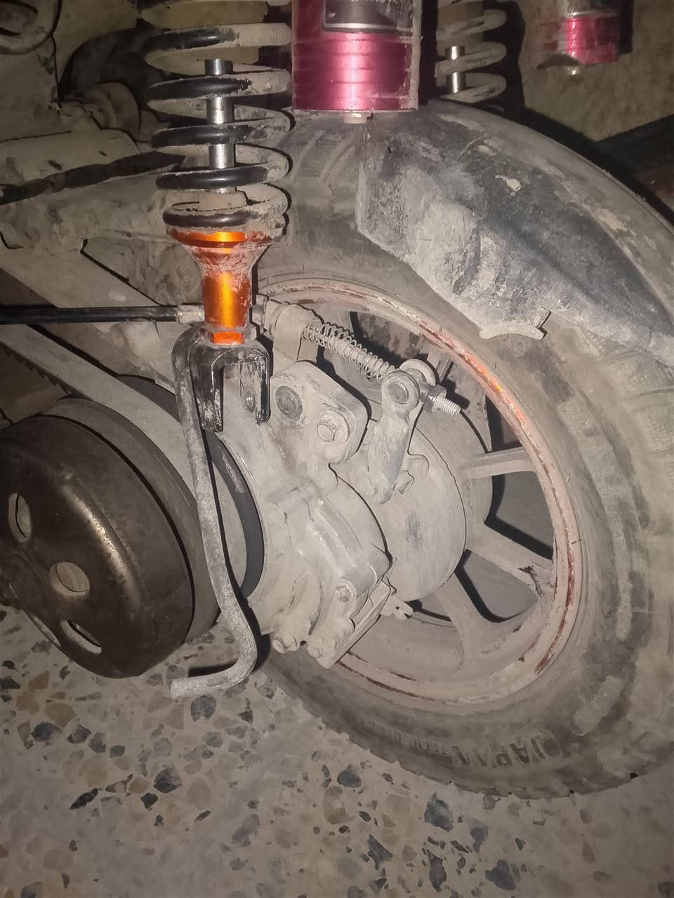 ماكس صيني ضارب بيه كرنك كهربائيات شغاله للبيع تريد تأخذها كامله ب150 تريد قطع كلمن و سعره ويل امامي خلفي مشيف مال شركه فلجنه امامي و دسكات و عنبار بالمكان خياط كابريتر تخبل عقل كفرات صفاح و سبايدر الامامي شوي تعبان دشبول و السوادات يخبلن بس تمسحهن تطلع لمعه شركه بيهن بس الكاعيه شوي تعبانه دبلات يخبلن ضفيره عايدها من طول الطول شتريد موجود قبغ الهندر و المازده الاماميه موجوده


**إذا كنت صاحب هذا الإعلان وتريد حذفه لأي سبب، رجاءا أرسل رسالة إلى الدعم الفني**