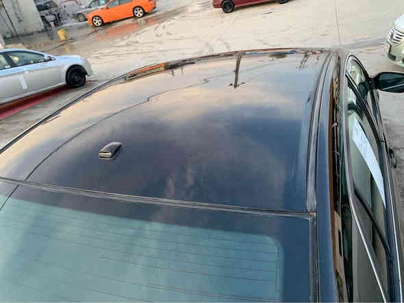 ئەمریکی
تويتا ئه ڤه لون ٢٠٠٩
٢ بارچه بوياخ بى ناوگرتن 
گیر و مەکينه به شه رت 
ره قه مو سه نه وى تازه يه 
نرخ١٠٩  گه لاو معامه له 
***********سليمانى Singapore
