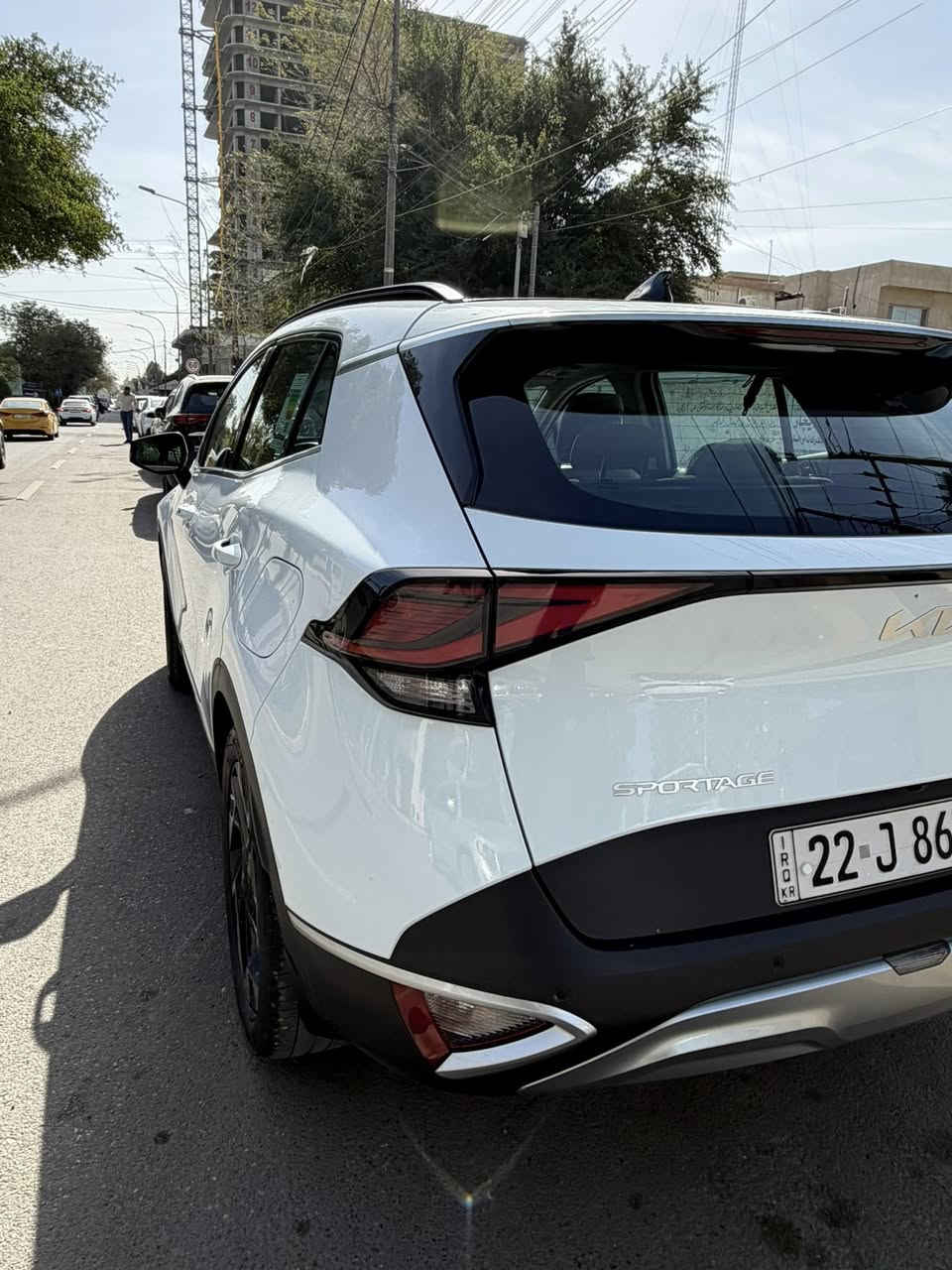 السلام عليكم للبيع كيا سبورتج موديل 2024 وارد خليجي السيارة كفاله عامة 
باتري جديد / كير مكينة مكفولات 
تبريد بالكشنات 
رادارات 
بانوراما 
السياره بأسمي رقم أربيل
السعر 250
للتواصل ***********
