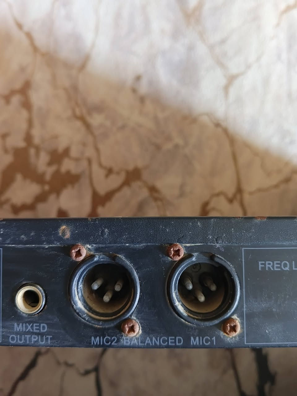 سلام عليكم اخوان جهاز لاسلكي بدون مايكات للبيع سعرة 60 الف مكاني السماوة الوركاء


**إذا كنت صاحب هذا الإعلان وتريد حذفه لأي سبب، رجاءا أرسل رسالة إلى الدعم الفني**