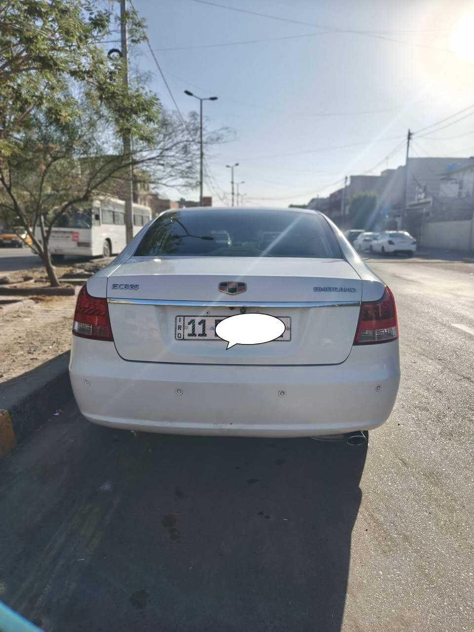 امكراند c825
موديل ٢٠١٣ 
رقم بغداد انكليزي شرط التحويل 
سيارة جاهزة واحلى من الصور مال جناي
تخم تاير حدادية وباتري كله جديد ادامة كاملة هيدروليك گير جديد
كير ومحرك خير من الله 
شاشة وكاميرا اصليه قابلة للتحديث
وداش كام تسجيل امامي خلفي داخلي
داخل صاج فور جيت ودوشمة 
تدفئة وتبريد كهربائيات مابيهة اي نقص 
العنوان بغداد السعر ٧٨
***********
