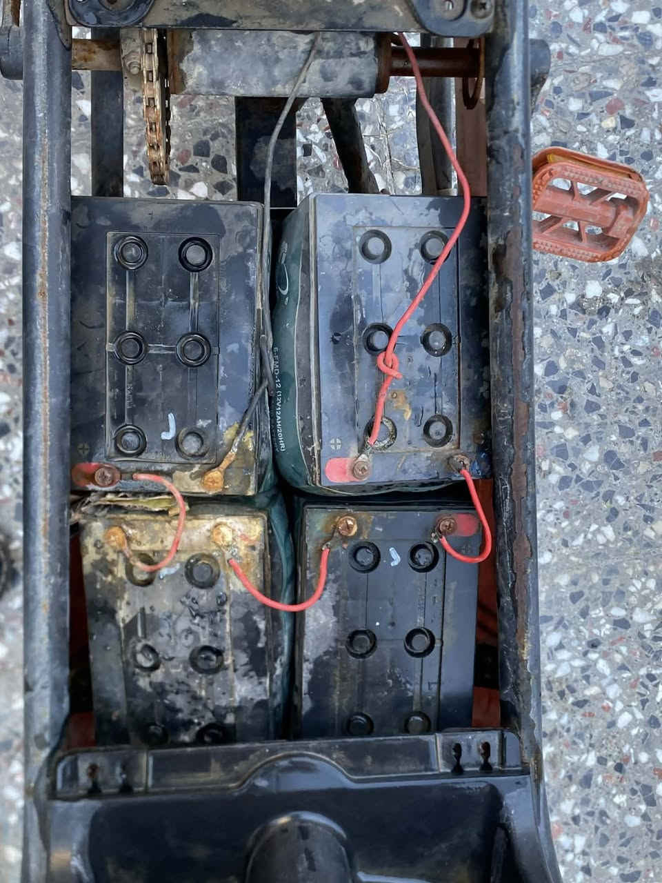 سلام عليكم دراجه شحن للبيع دراجه كلشي شغال بس  يرادله تغير باترين السعر 65 (الشراي يجي خاص)


**إذا كنت صاحب هذا الإعلان وتريد حذفه لأي سبب، رجاءا أرسل رسالة إلى الدعم الفني**