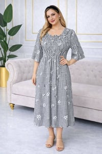 فستان بنات • فري سايز ٥٥-٧٥ • طول ١٣٠