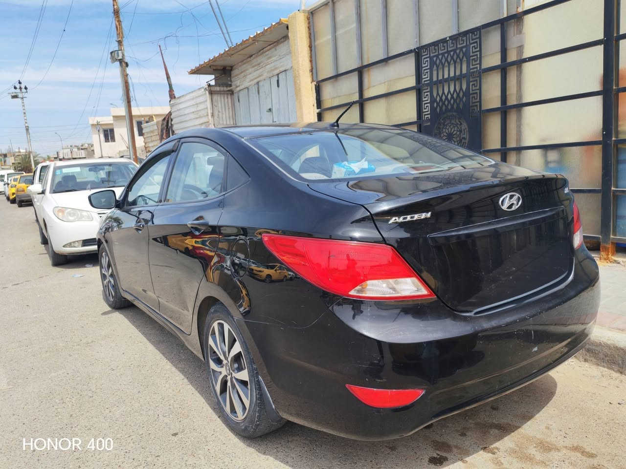 للبيع — هيونداي أكسنت 2015 🌟
🚘 وارد خليجي

⚫ اللون: أسود

⚙️ محرك 1600 قطرتين مكفول

كير مكفول تبريد منظومة جديدة أصلية

دوشمة كشنات كابوي وأرضية جلد

🛞 5ويل كب كروم

كامرة خلفية لايت لد وتحكم ستيرن واشاير مري

📍 رقم بغداد

🛣️ الممشى: 86 ألف كم قابل للزيادة

🎨 بدون صبغ بدون تبديل (فقط شخوط وتصليح بارد)

✅ استخدام شخصي والسيارة جاهزة

السيارة نظيفة ومرتبة ومشيها حلو وما تحتاج صرف.

السعر/ ١٠٠ ورقة قفل

عنوان/ بغداد/ الشعب


**إذا كنت صاحب هذا الإعلان وتريد حذفه لأي سبب، رجاءا أرسل رسالة إلى الدعم الفني**