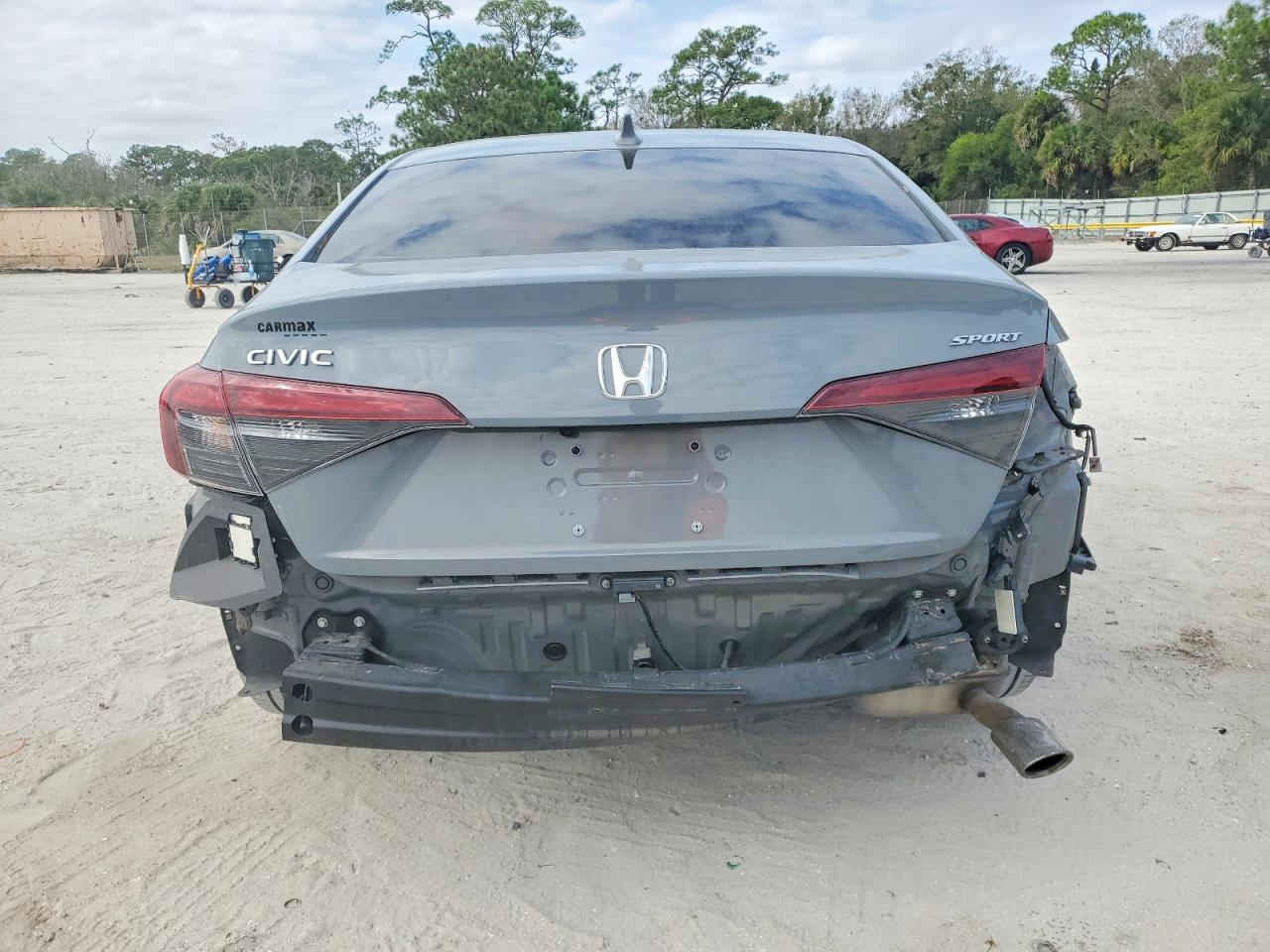 🚨 تنويه مهم
هذه السيارة معروضة في المزاد الأمريكي 🇺🇸
والمزايدة والشراء تتم عن طريق مكتب الباخرة للمزادات 🇮🇶
🔥 تدخل بكتاب الشهداء
───────────────
🚗 نوع السيارة:2025 HONDA CIVIC SPORT
📅 تاريخ المزاد:الخميس 01-01-1970
💰 السعر: يتحدد داخل المزاد
📊 الممشى:25901 ميل فعلي
🛠️المحرك: 4 سلندر / 2 لتر
───────────────

🔥 مجاناً مجاناً مجاناً
📄 تقرير كارفاكس مجاني بدون أي مقابل
───────────────

🚗 سحب السيارة خلال 24 ساعة من وقت التسديد
💸 حسابات مخفّضة وعمولات أقل من السوق
───────────────

🚢 الشحن متوفر من:
🇺🇸 🇨🇦 جميع الولايات الأمريكية والكندية
➡️ شحن مباشر إلى العراق
➡️ العقبة – جبل علي – ميرسين
───────────────

🛃 تخليص كمركي كامل من ميناء أم قصر
🏔️ تخليص كمركي إلى إقليم كردستان
🇯🇴 شحن مباشر إلى عمّان (العقبة)
🇹🇷 شحن إلى ميناء ميرسين – تركيا
───────────────

🏢 فروع الشركة:
📍 الفرع الأول: بغداد – السيدية – الإعلام
📍 الفرع الثاني: الإمارات العربية المتحدة – الشارقة – الصناعية 4
───────────────

👥 مجموعة البيع والشراء:
https://www.facebook.com/share/g/17pXXBgeeU/?mibextid=wwXIfr

───────────────

🎵 TikTok:
https://www.tiktok.com/@al_bakhera?t=8qGOLioZlVE&_r=1

───────────────

📞 للاستفسار والتواصل:
+9647739115599


**إذا كنت صاحب هذا الإعلان وتريد حذفه لأي سبب، رجاءا أرسل رسالة إلى الدعم الفني**