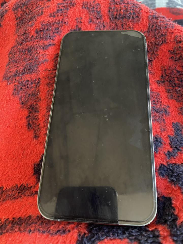 ايفون 13pro max ذاكرة 256بطاريه 95
انطي سعرك ب خاص
وتس اب +964 750 906 9068
