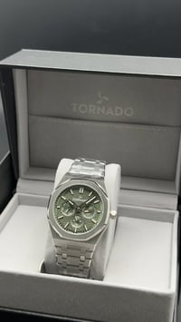 تورنادو ياباني اصلي وكالة المواصفات  كوارتز مكينة مايوتا ياباني  دزاين...