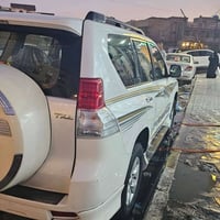 للبيع سياره برادو مافيها ضرر رقم بغداد السعر دفترين ونص وبي مجال للاست...
