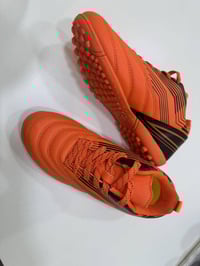 مقاس 37 • جديد • ملابس