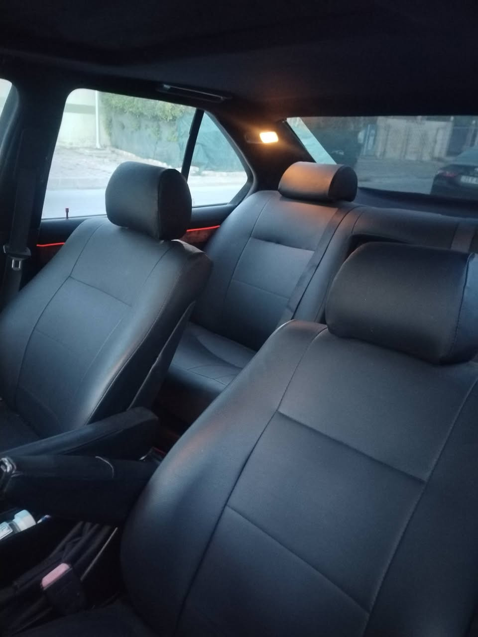 530 v8
موديل 93 اوتو فول موصفات 
سياره جاهزه وجديده
داخل خارج

مطلوب مراوس ويه 740 اسود رقم شمالي فقط 

او بيع سعره ٧٠ بيه مجال
مكانه كركوك ***********
