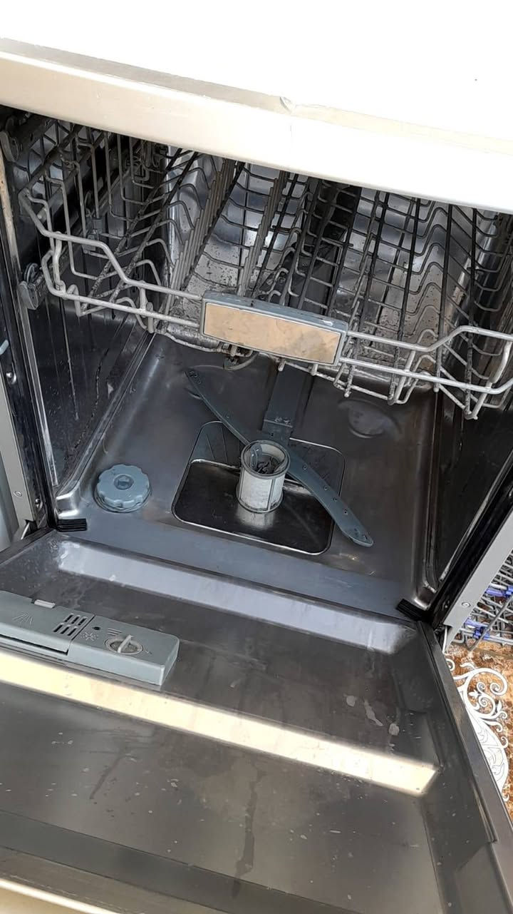 للبيع تضاف
***********
