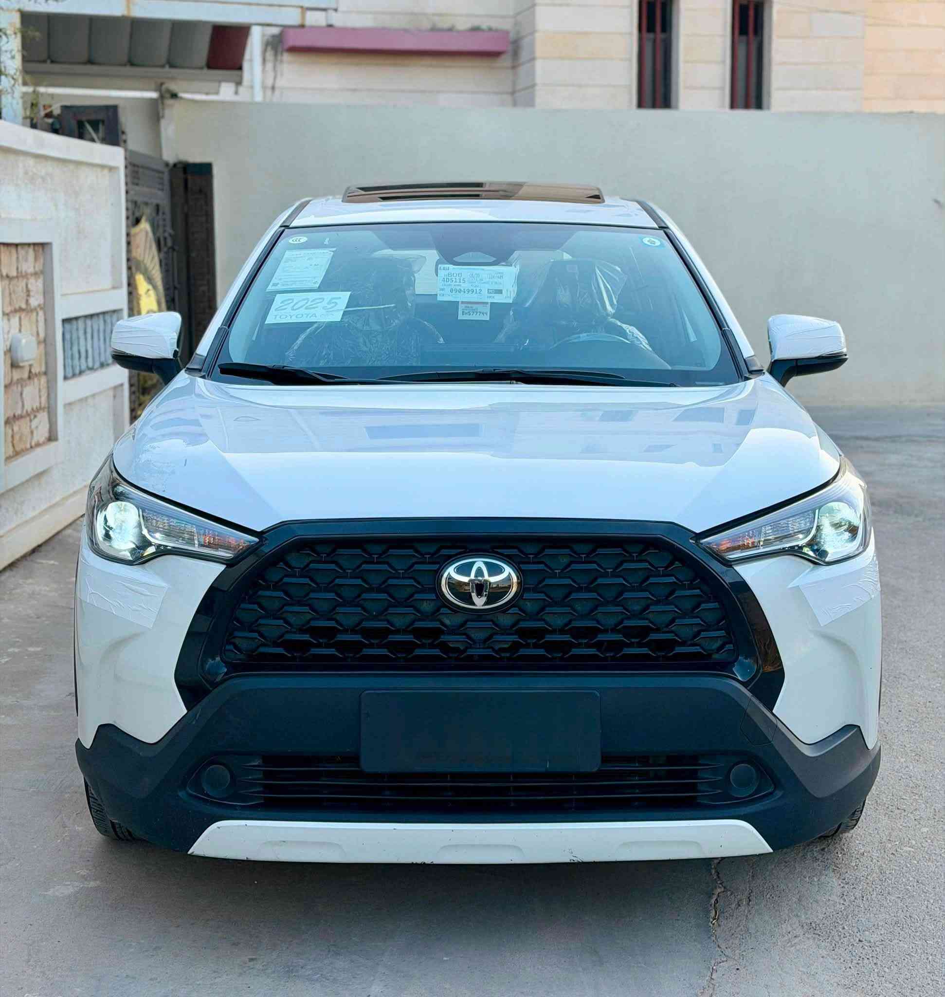 سلام عليكم

كورلا كروز

2025

ماشية 39 الف حقيقي 

مكفولة كفالة عامة من كلشي 

عدا بارد بسيط على كد شبر اقل الشبر 

سيارة جديدة بمعنى الكلمة

كل نقص مابيها 

لايتات زينون بلادية 

تحكم بل لايت يصعد وينزل 

كشاف ضبابي خلفي 

تحكمات استرين 

تبريد قطعتين 

شاشة جبيرة تدعم  الكار بلي. 

كامرة خلفية 360 درجة

داتشو الكتروني 

اوتو هولد  

رادات امامي وخلفي

وبعد بيها هواي مواصفات 

سعر 25.800 وبيها مجال بسيط

مكاني بغداد 

***********
