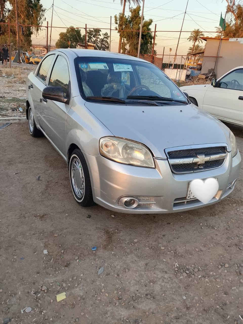 سلام عليكم افيو2008 خليجي البيع محرك وكير انضاف كهرباياتها شغاله تبريد شغال رقم بغدادتخم تاير سياره نضيفه مصبوغة عام اثر جراد بدون ضربه السعر 47وبيها مجال بسيط حك الجيه مكاني بغداد مدينه الصدر‏‪***********‬‏
