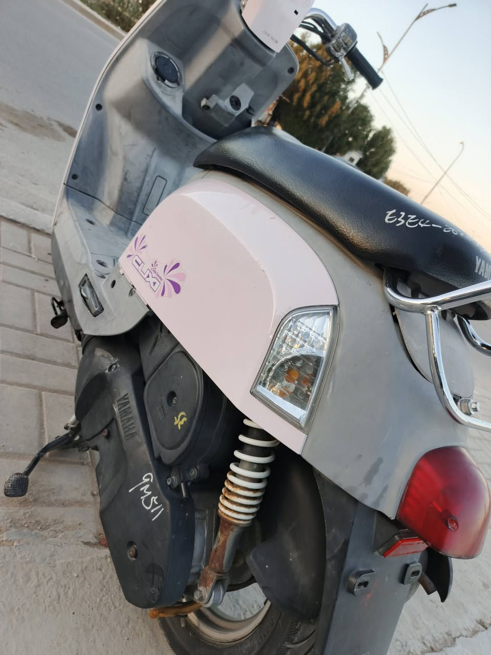 بوليس نوزل كفاله عامه ختم واحد لون وردي الدراجه رمبه ما ماشيه  كوت *********** مستعجل
