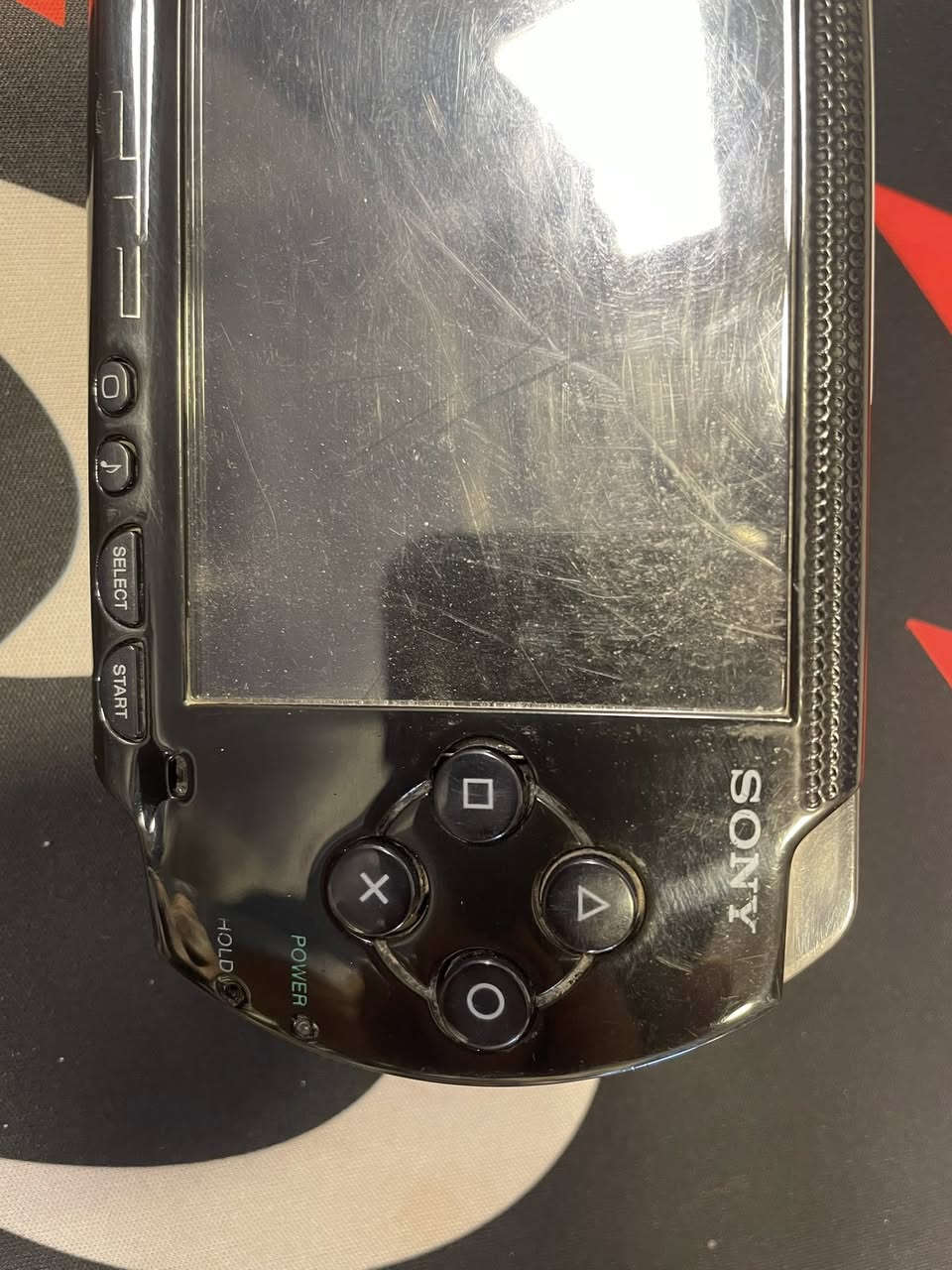 10 الاف على اول تم
شغال بس بيه الدكم مايشتغلن وبيه رام بدون محوله ابيعه فحم على وضعه 10 الاف


**إذا كنت صاحب هذا الإعلان وتريد حذفه لأي سبب، رجاءا أرسل رسالة إلى الدعم الفني**