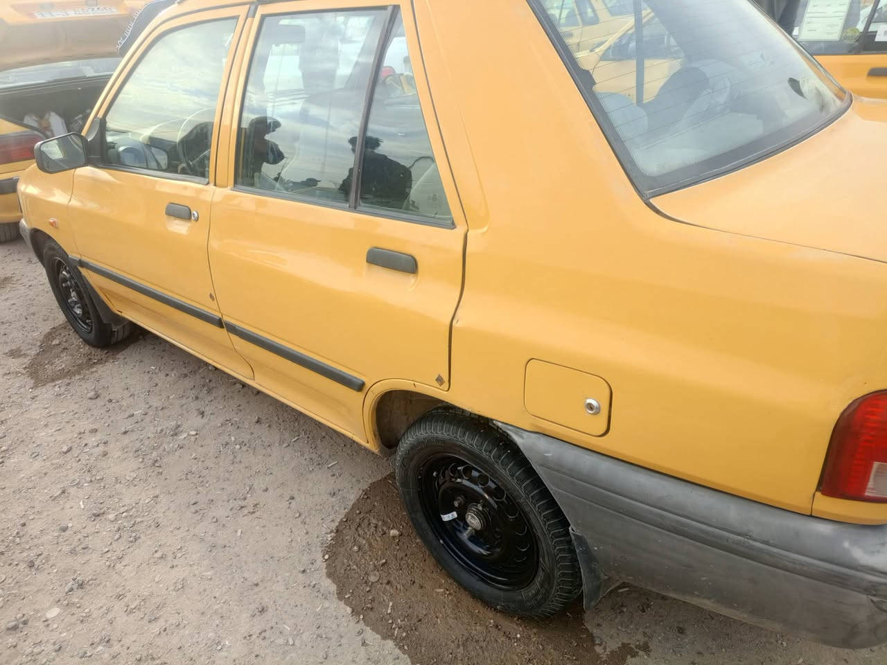 سايبا 2015 هزه جديده مال جناي. رقم نكليزي  بلاديه كهربائيات  السعر 38 بيها مجال العنوان بغداد زعفرانيه ممواجد على الفيس ***********
