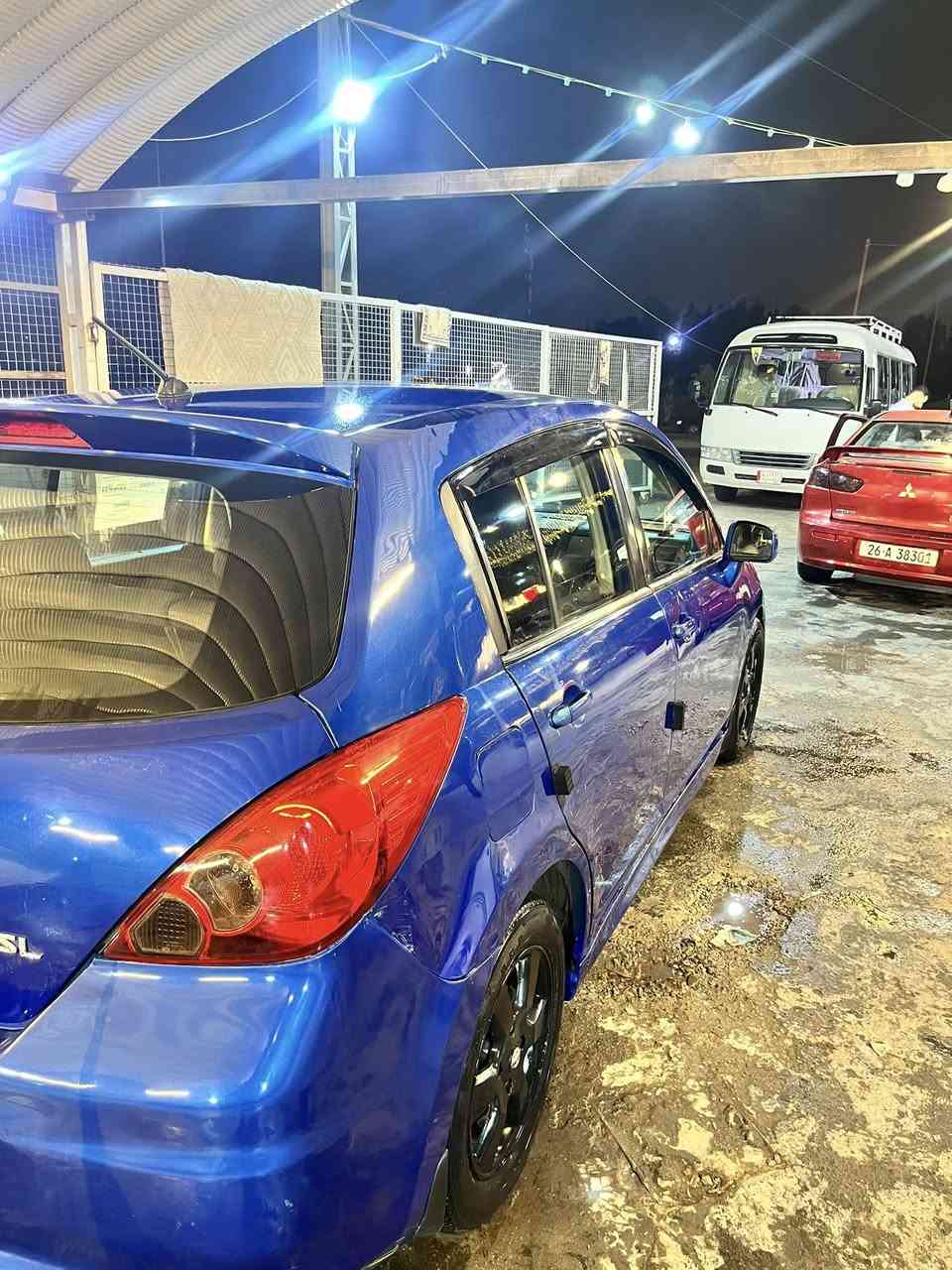 السلام عليكم شباب
نيسان فيرسا 2009 ياباني
للبيع فقط. السيارة نصبتها حلوه مثل ما مبين، عليها ادامه ومنضومه بانزين جديده ،راديتر جديد 
كير مكينة كهربائيات كلها جيدة جدا 
السيارة ضربتها ب امريكا قطعتين باب وجاملغ وبلعراق انضربت بلجنطة ومتصلحه لسياره بدون دواخل
رقم انكليزي وهزه جديده وسنويه جديده حتى ٢٠٢٩
عارضها ب 75 وبيها مجال بسيط جدا حك الجية
مكاني بغداد حي الجهاد
***********
