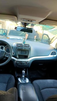 سيارة دوج جورني  موديل/2018 ماشية/170الف سيارة شرط صدر گير محرك  مكفول...