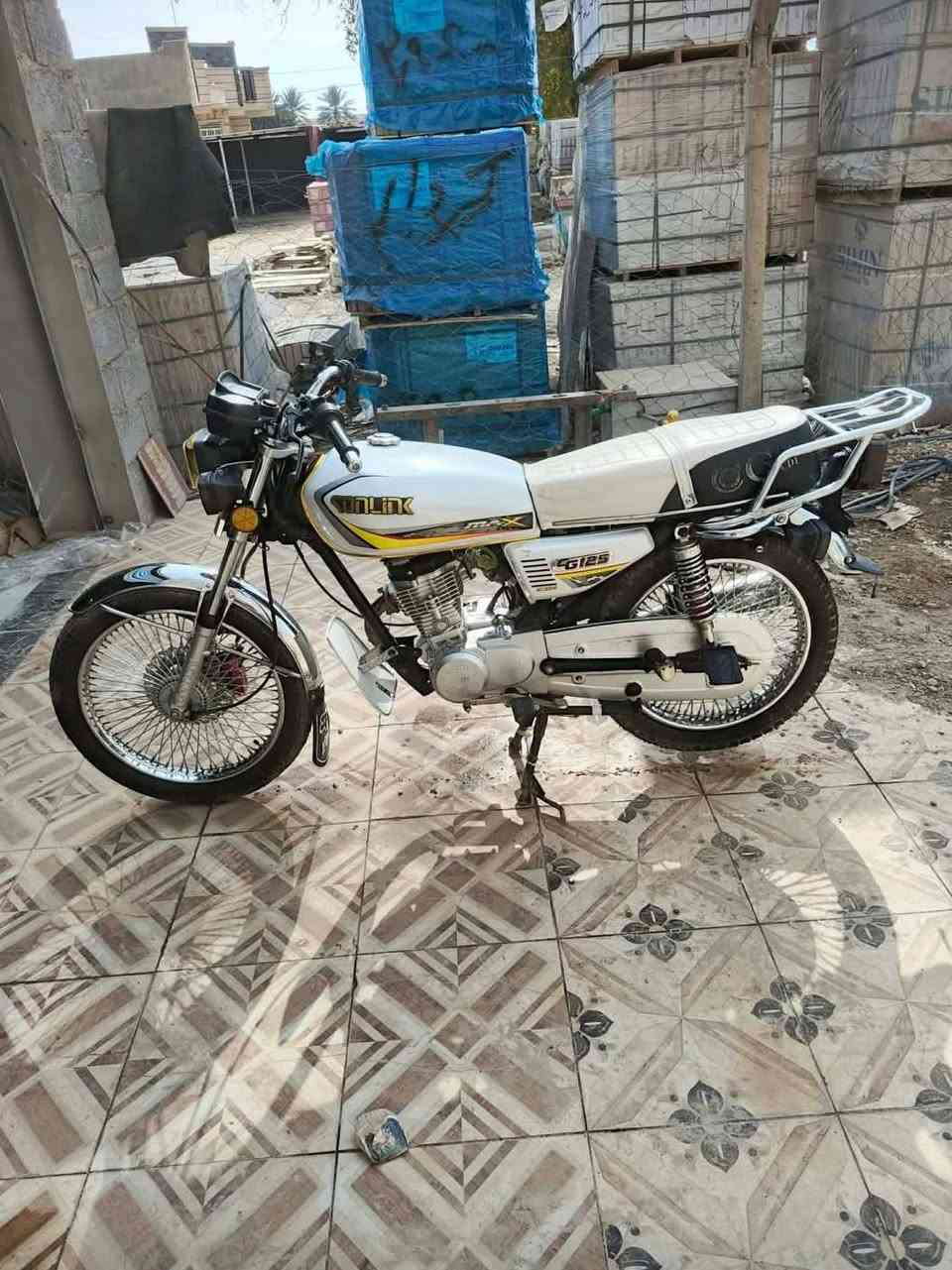 سلام عليكم دراجه تايكر اربع كير موديل 24 للبيع شرط نضافه اوراق اصولي كفاله عامه 550ق *********** واتساب المحموديه
