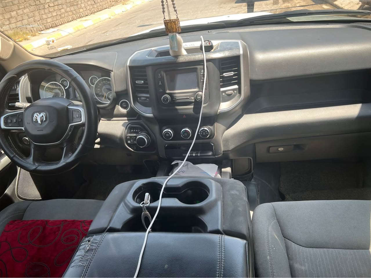 رام 2019 امريكي  السعر 190 وبيها مجال 
رقم اربيل شرط التحويل 
گير محرك شرط 
صدر خلفي امامي جديد 
تبريد تدفئه 
الضرر جاملغ اليمين تبديل باب خلفي صبغ 
نص صفحة البدي صبغ 
صور الضرر بل منشور 
سياره جاهزه
مكاني بيجي الحجاج 

*********** تكريت, صلاح الدين
